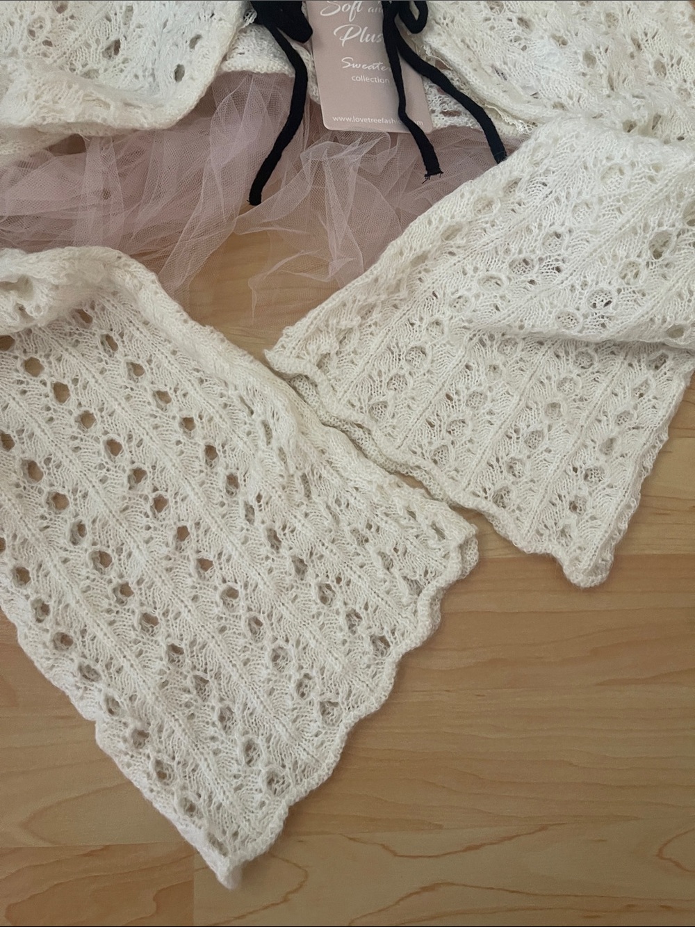 Love Tree white Crocheted Bolero with Black Tie Accents - Picture 4 of 4